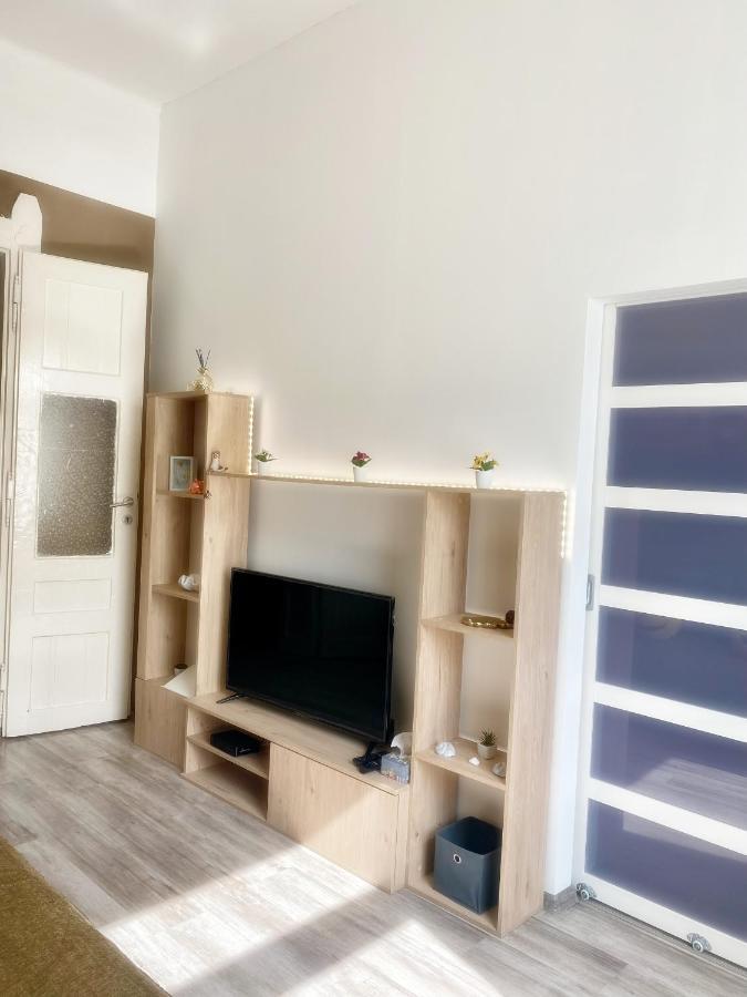 Pihi-Lak Apartman Шиофок Экстерьер фото